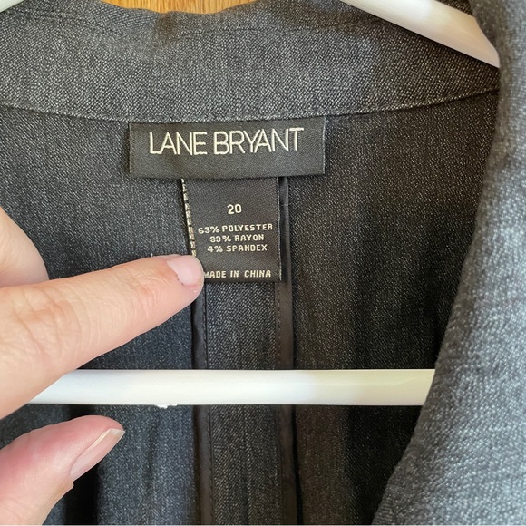 Lane Bryant gray blazer, size 20, accents of buttons and top stitching - Picture 6 of 9